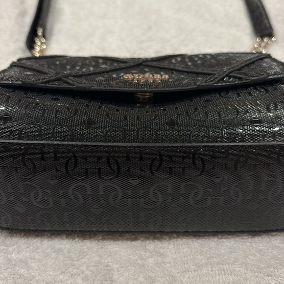 Guess Small Pocketbook - Picture 5 of 7